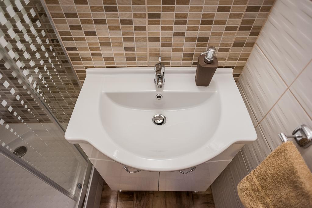 Milan Apartmanok Шиофок Экстерьер фото